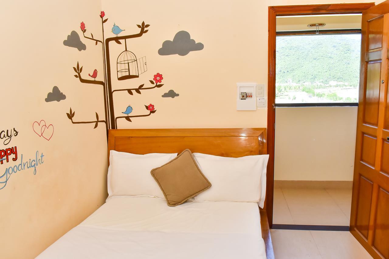 Sea View Dn Hotel Da Nang Exterior photo